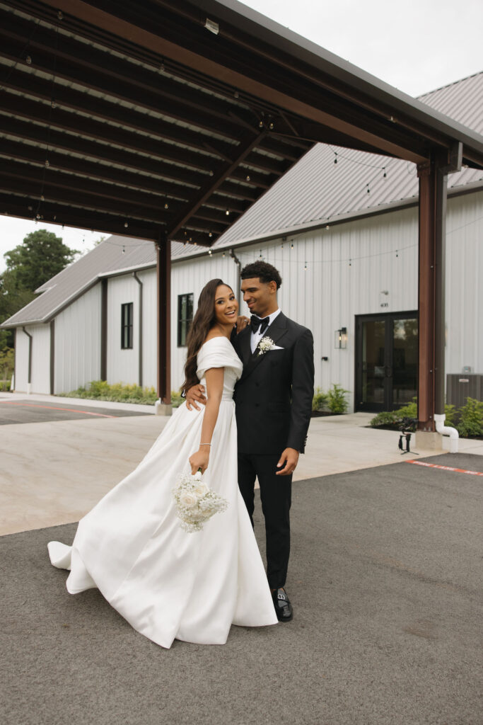 bride and groom portraits