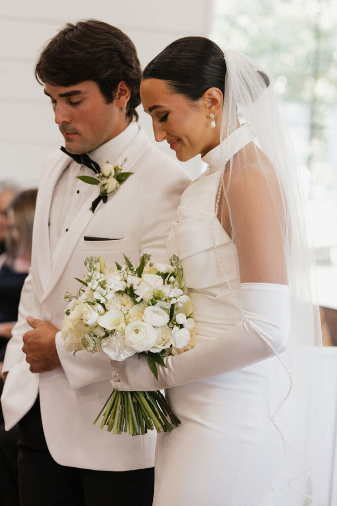 wedding ceremony at Four Fifteen Estates wedding venue in East Texas