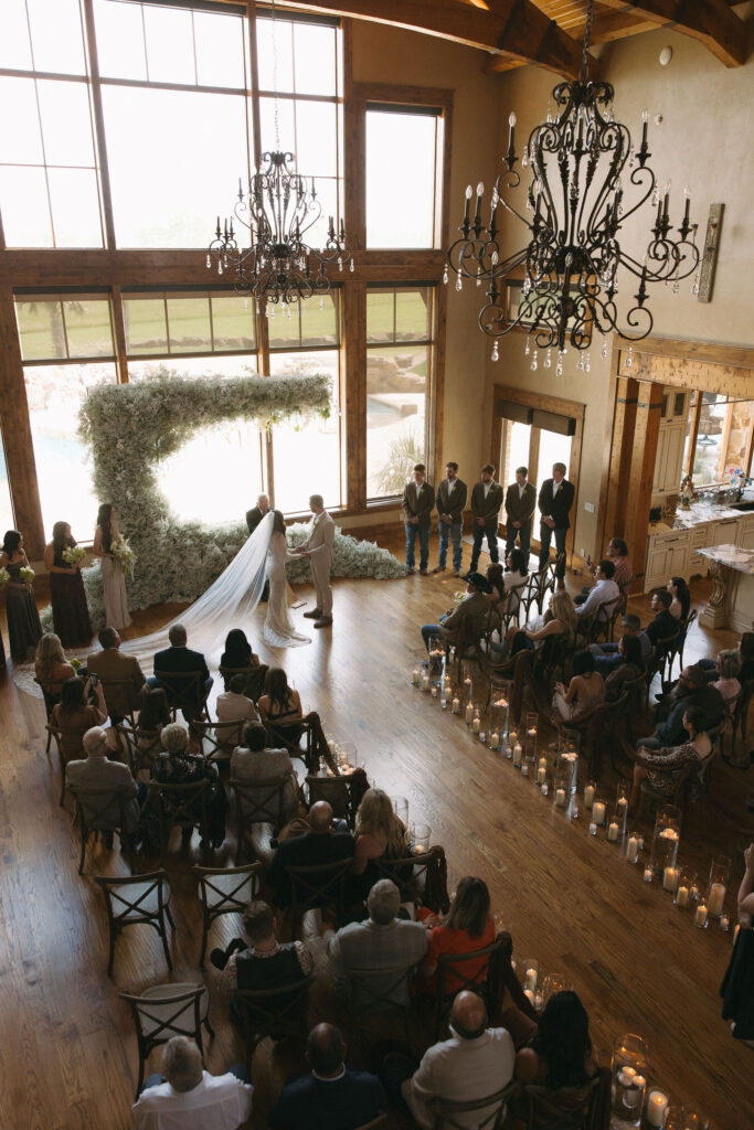 Indoor wedding ceremony in Athens Texas