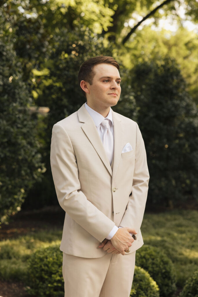 groom at 4th of july wedding in nashville