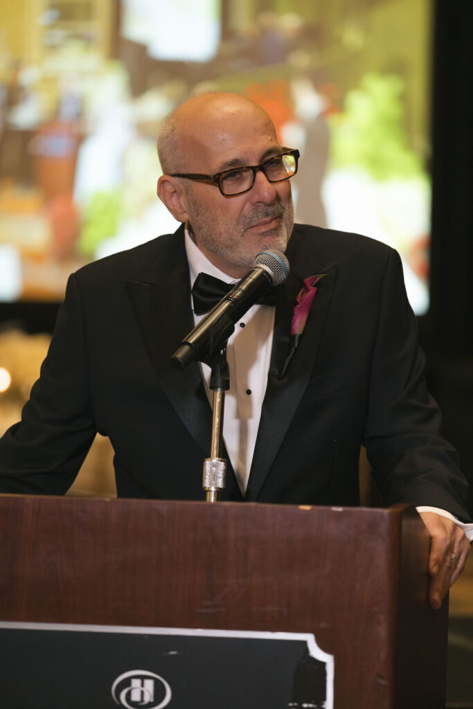 father giving speech at wedding